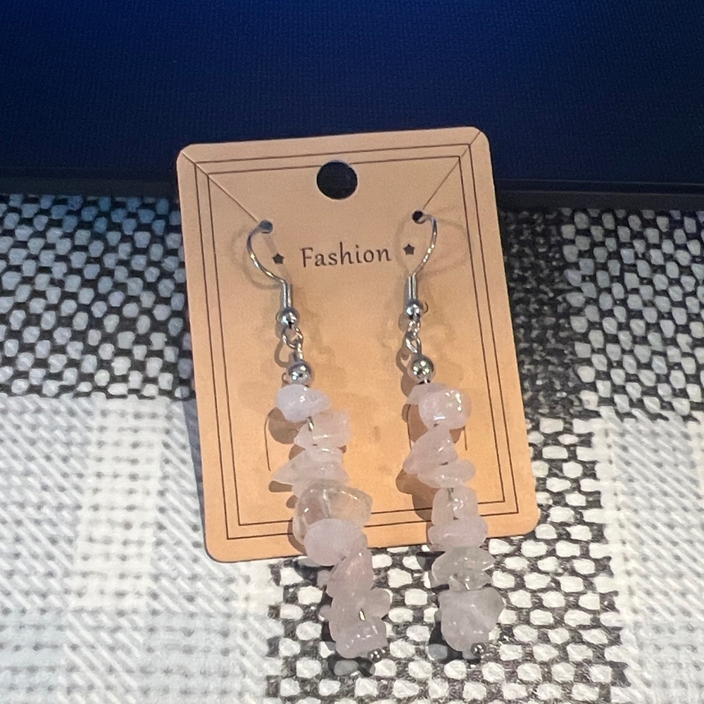 Chic Rose Quartz Dangle Earrings